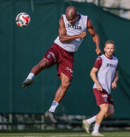 Trabzonspor Erzurum Kampında Çalışmalarını Sürdürüyor 3