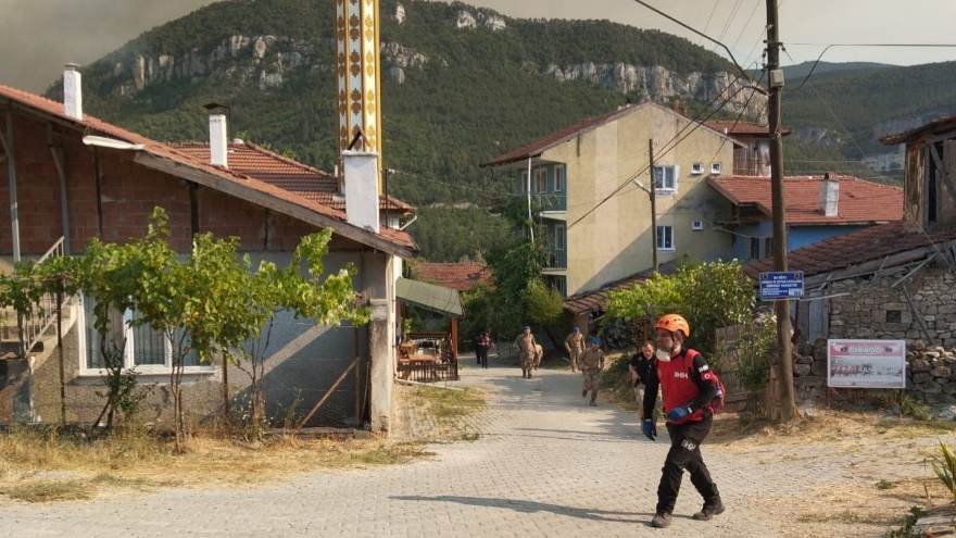 Yangınla Mücadelede Gönüllü Kurtarma Ekipleri Nasıl Hazırlanıyor 4