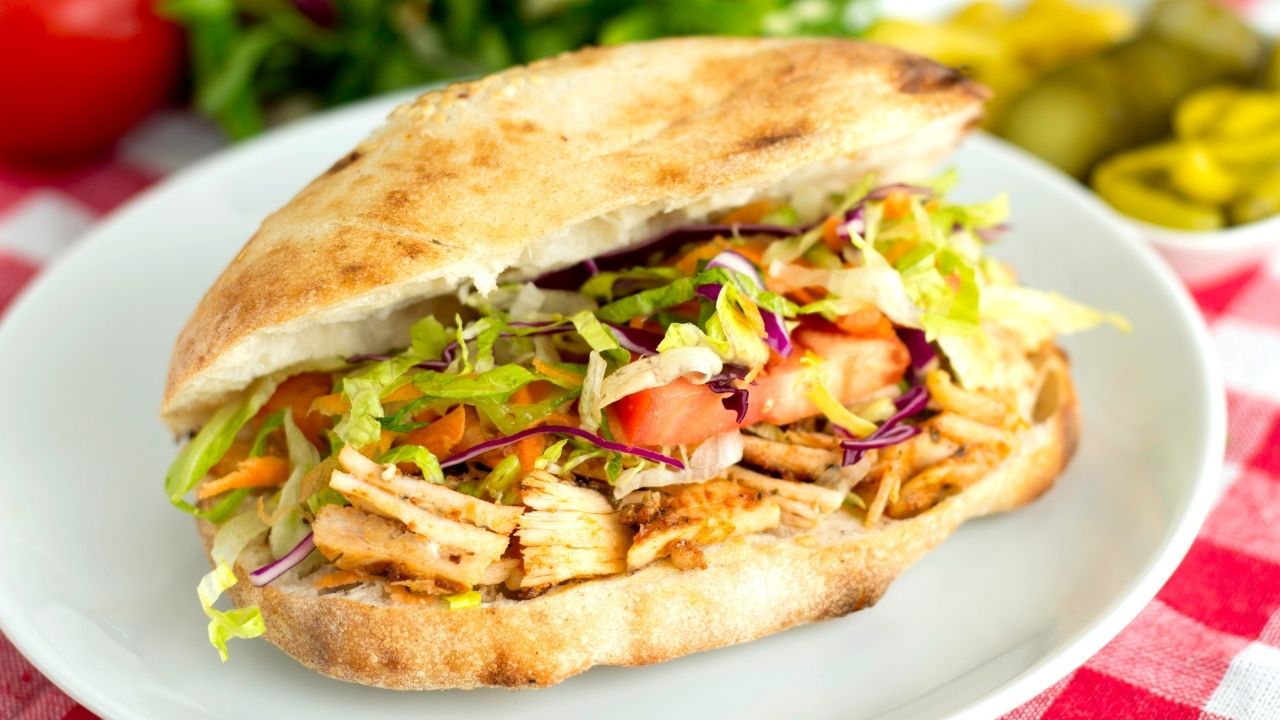 Tavuk Döner Yerken Bir Kez Daha Düşünün! 1