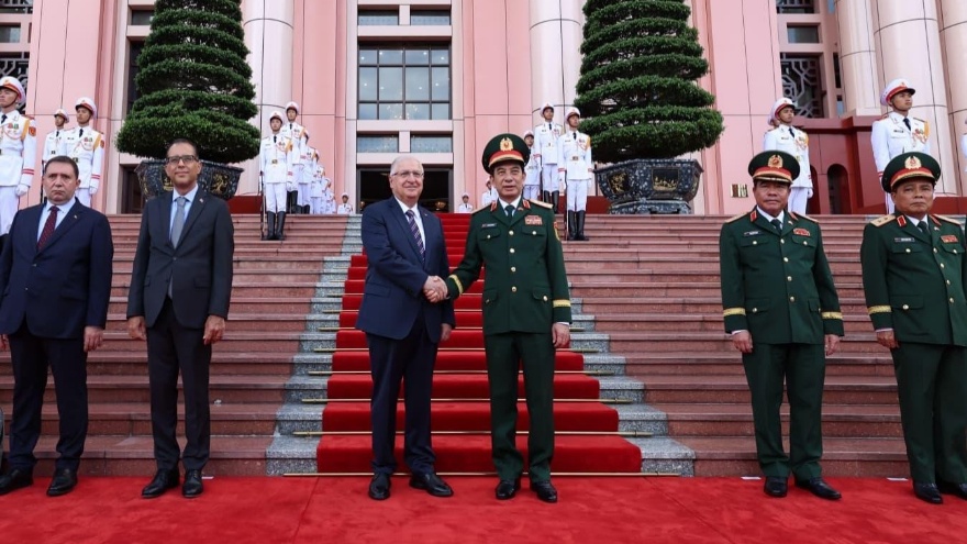 Milli Savunma Bakanı Güler’den Vietnam’da Resmi Ziyaret3