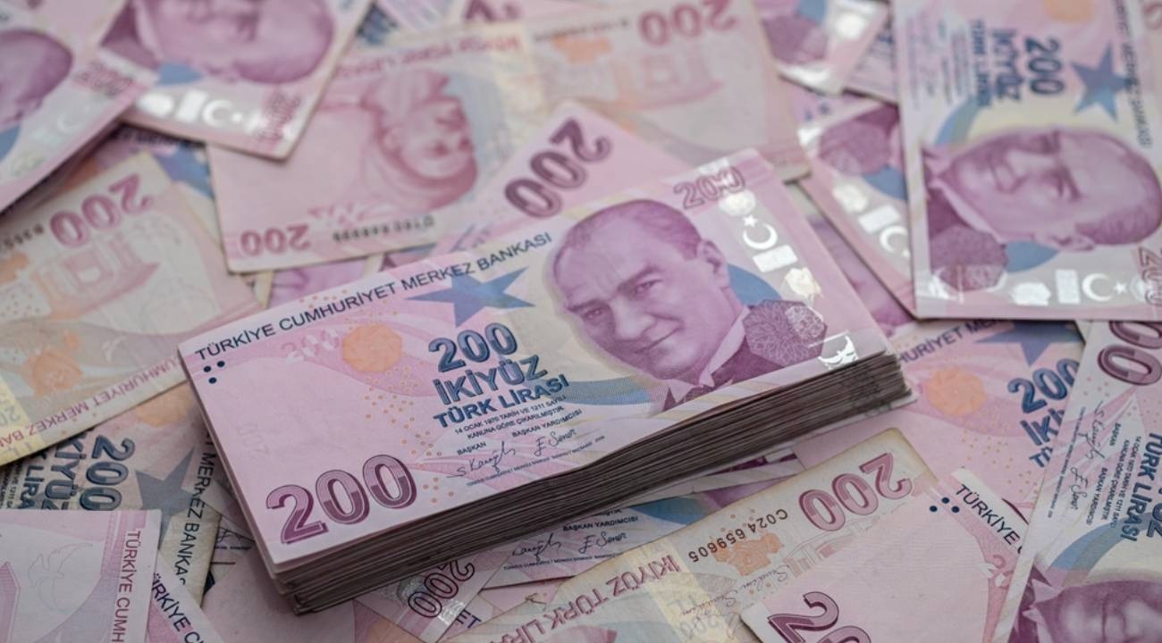 14 Bilisim Personeli Araniyor Ucret Tavani 2 4 Kat 4