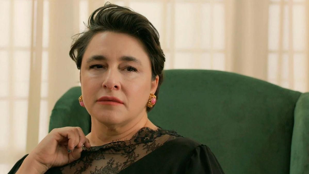 Avlu Efsanesi Geri Dönüyor! Oyuncu Kadrosunda Kimler Var (2)