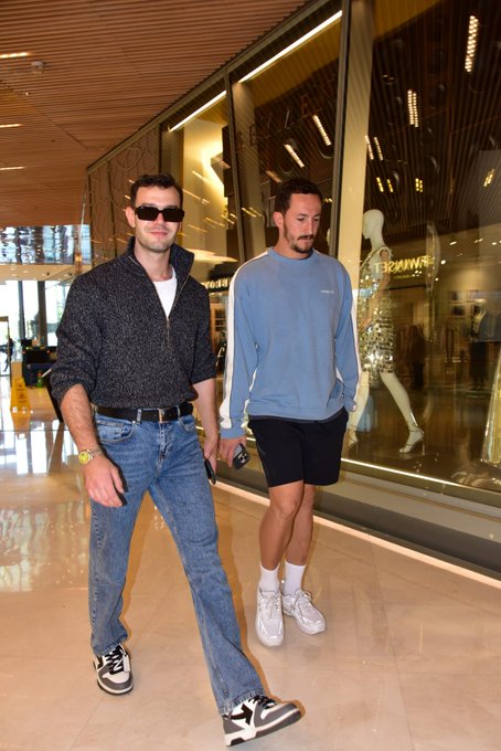 Aytaç Şaşmaz Ve Survivor Berkan Karabulut Avm Turunda-1