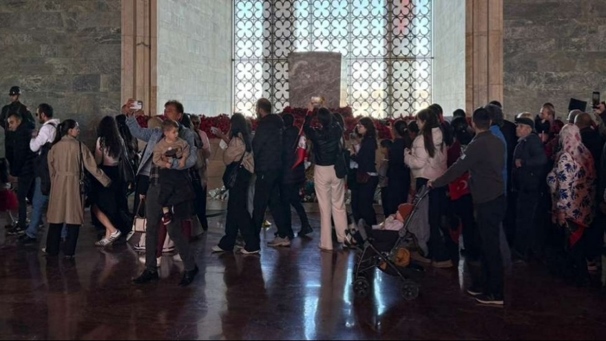 Cumhuriyetin 102. Yılında Anıtkabir’de Büyük Kalabalık5