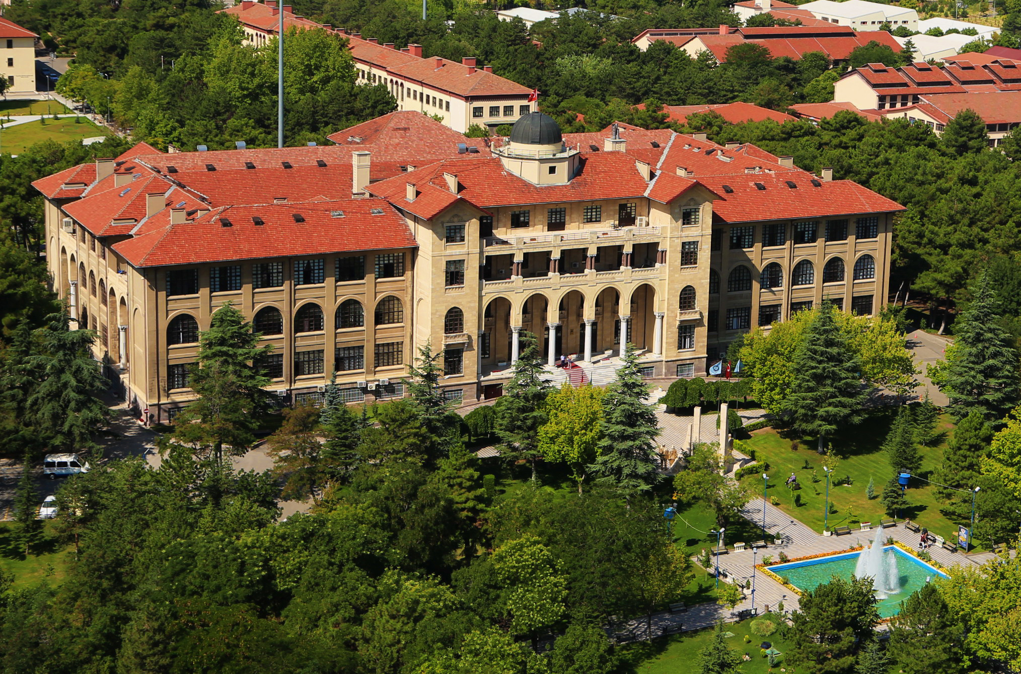 Gazi Üniversitesi 1