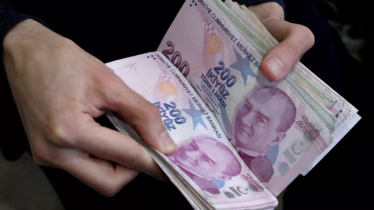 Türk Lirası Neden Değer Kaybediyor