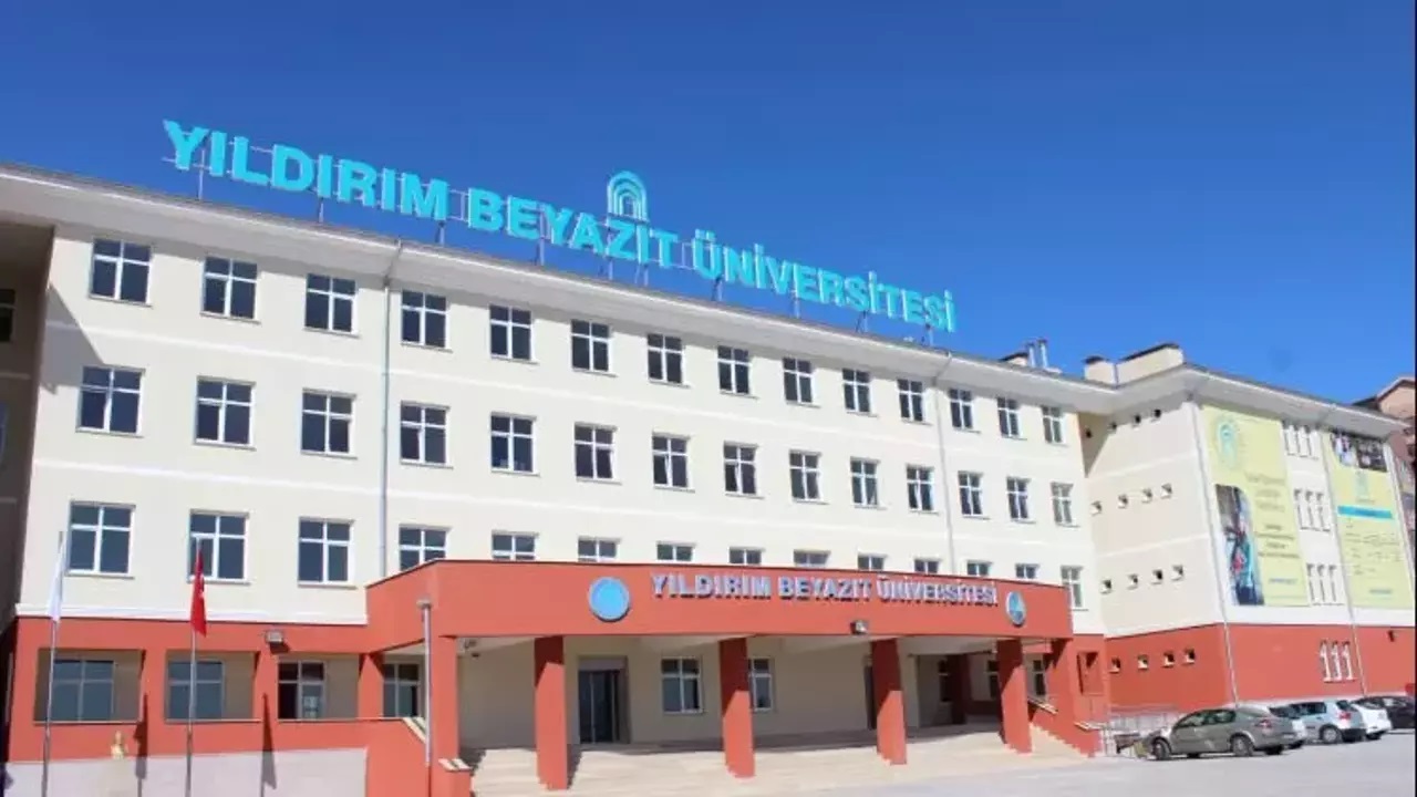 Yildirim Beyazit Universitesi Yazilimci Ariyor Hem De 3 Katina Maas 2