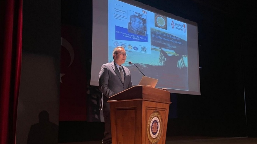 Ankara Üniversitesi’nden M. Muhtar Kutlu’ya Anlamlı Anma7