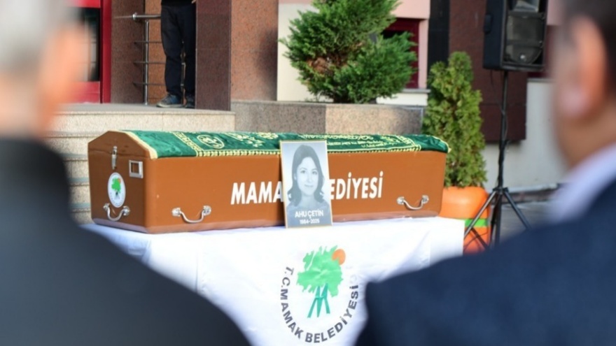 Mamak’ta Belediye Çalışanı Ahu Çetin Için Anma Töreni Düzenlendi6