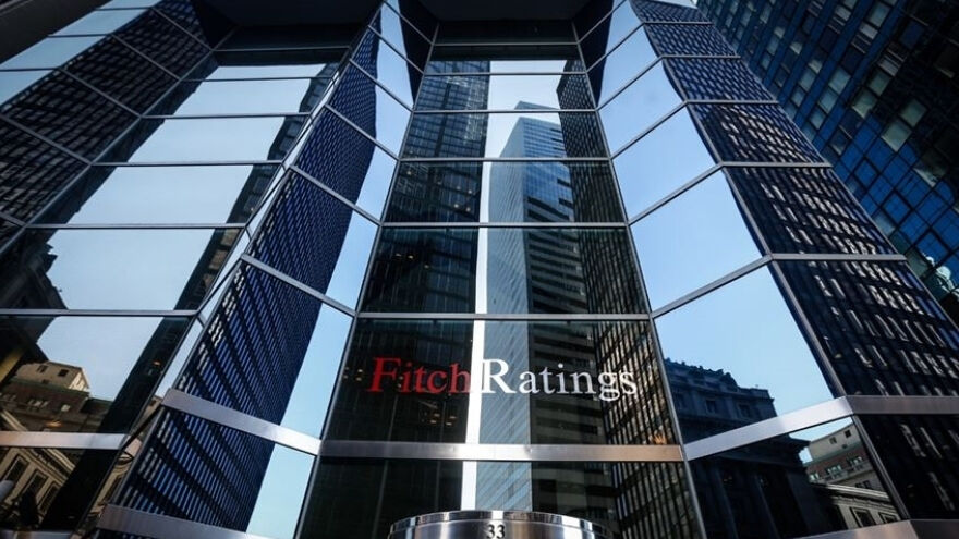 Fitch, Küresel Tahvil Piyasalarındaki Yükselişe Dikkat Çekti