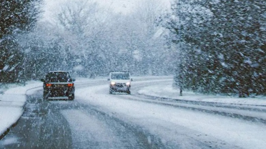 Köprüler Kışın Neden İlk Donan Yerler Olur Tuz Buzu Nasıl Eritir