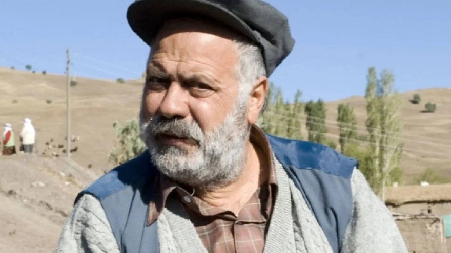 Usta Oyuncu Ali Tutal Entübe Edildi2