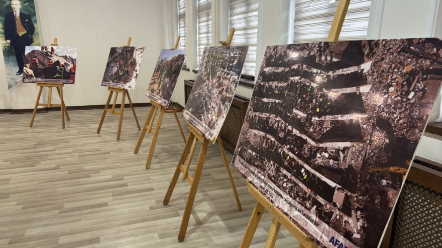 Kırık Saatler Sergisi 6