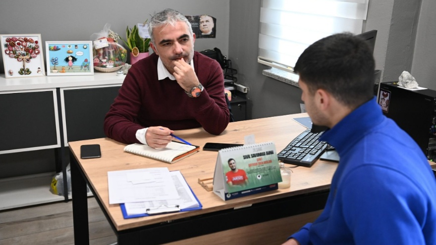 Mamak Belediyesi 36 Kişiyi Aynı Gün İşe Yerleştirdi2