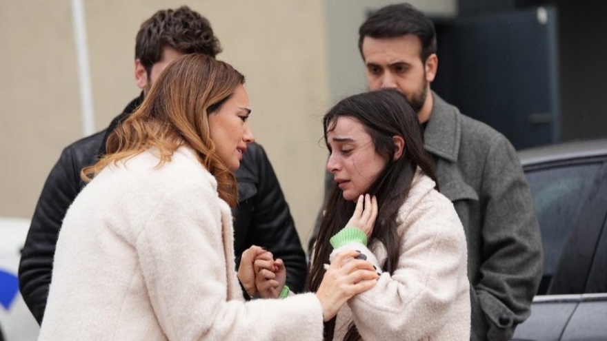 Rüya Gibi Aydan Ve Sezen Kaçırılma