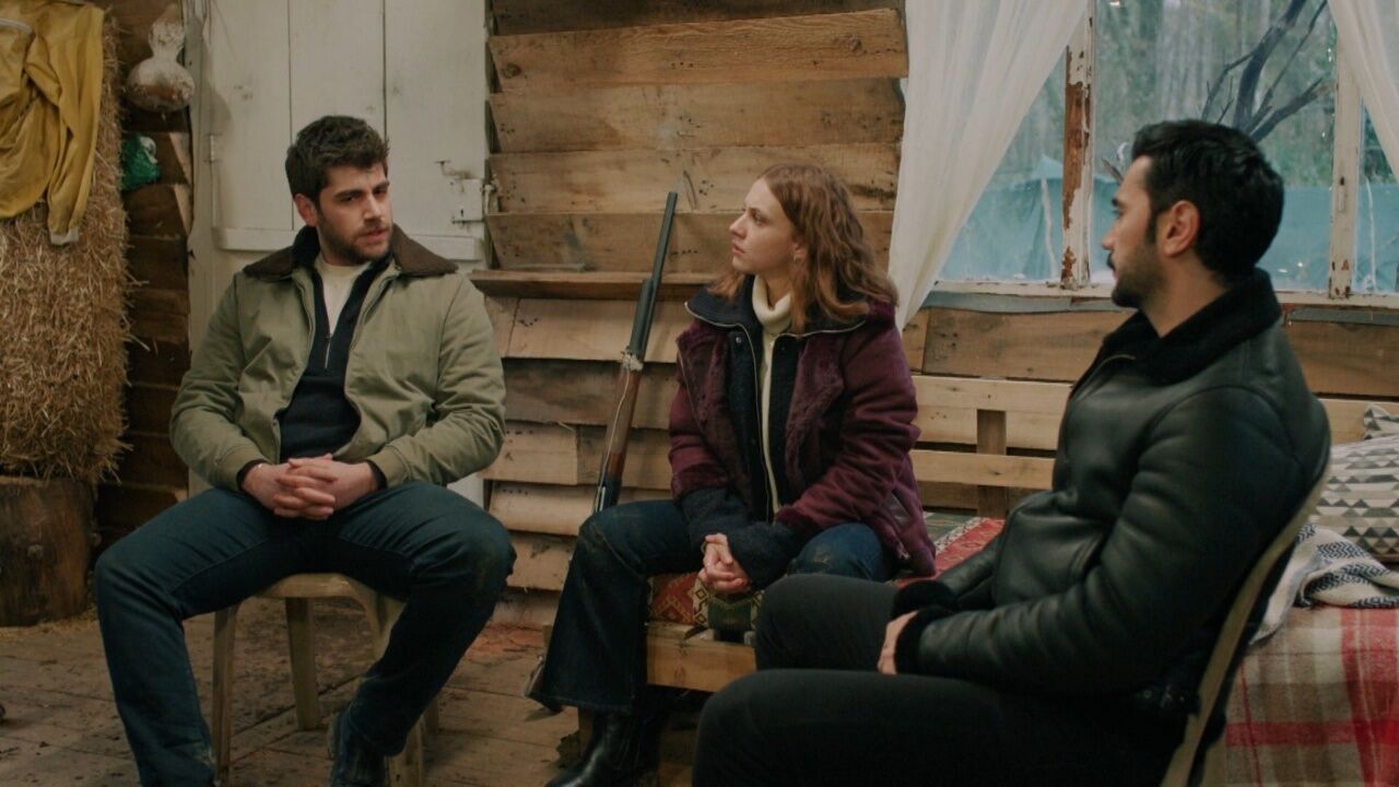 Rüya Gibi’de Son Perde Aydan’ın Gözyaşları Emir’i Kurtarmaya Yetecek Mi 2