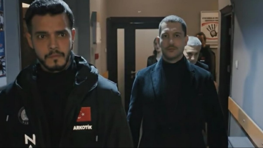 Yeraltı Bozo Hapse Giriyor