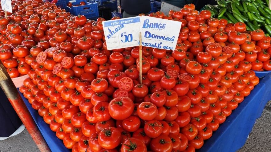 Altındağ Semt Pazarı'nda Ürün Bazlı Fiyat Hareketliliği Yaşandı5