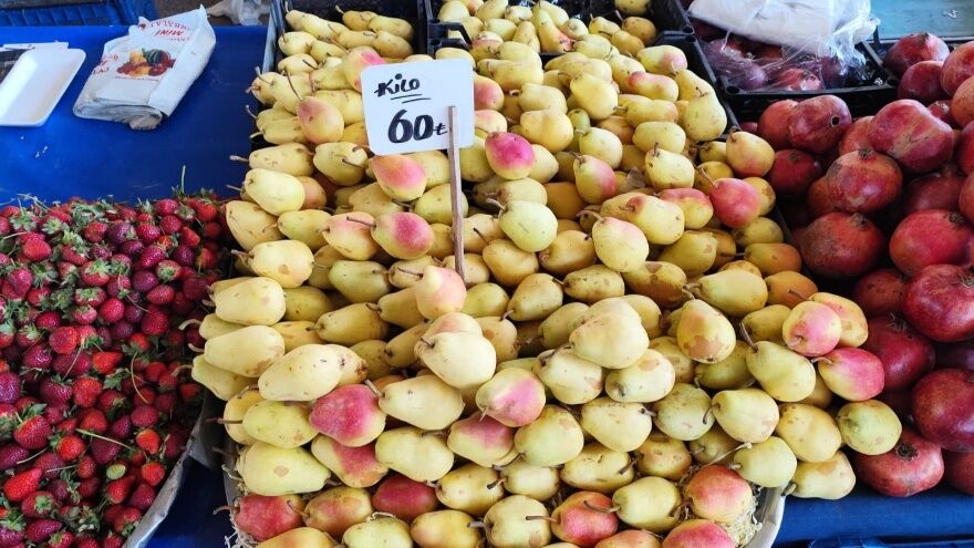 Altındağ Semt Pazarı'nda Ürün Bazlı Fiyat Hareketliliği Yaşandı9