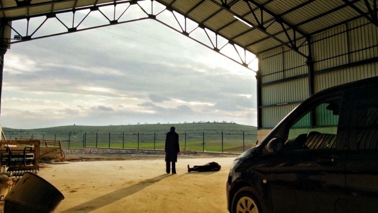 Uzak Şehir 53. Bölüm Tanıtımında Alya’nın Zor Kararı6