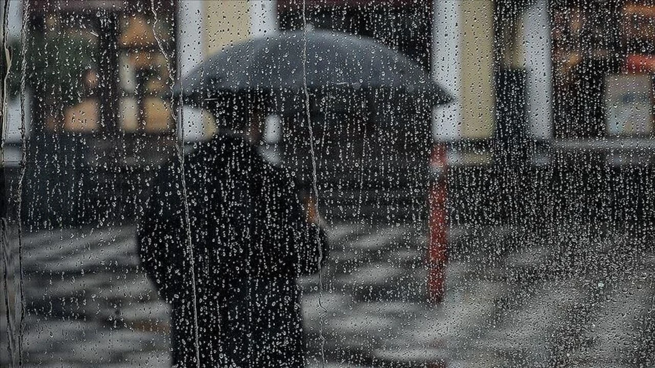 Ankara'da Sıcaklıklar Düşüyor, Sağanak Geliyor