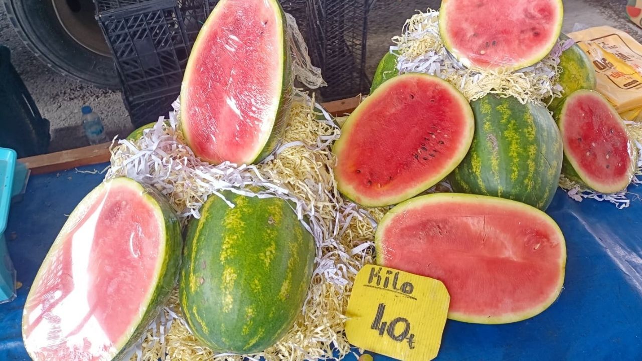 Karapürçek Pazar Karpuz