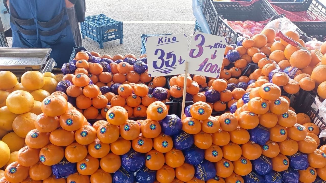 Karapürçek Pazar Mandalina