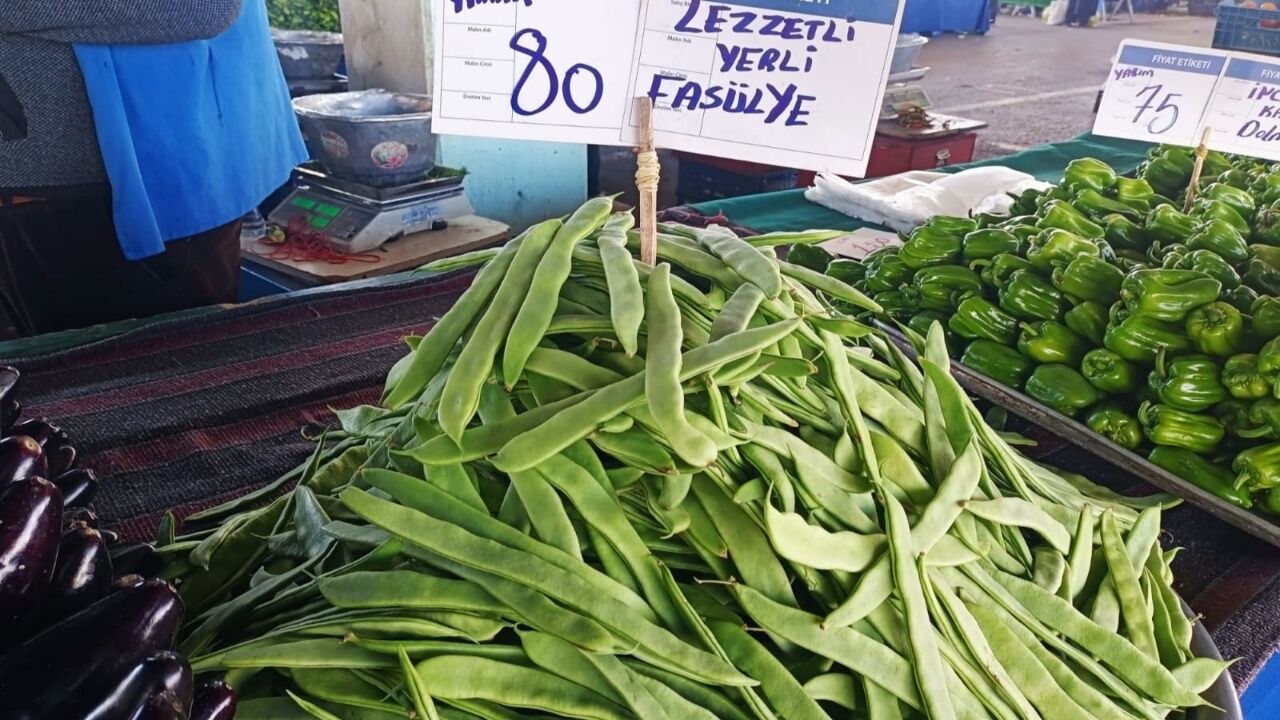 Karapürçek Semt Pazarı Fasulye