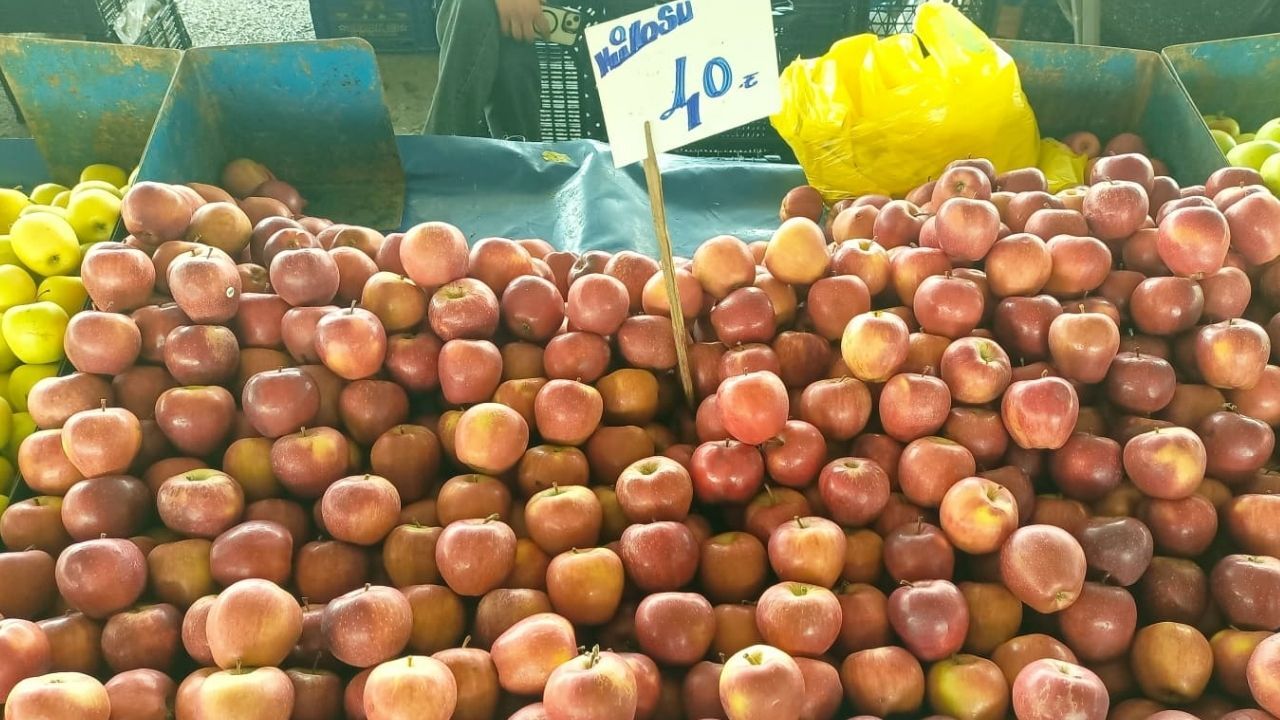 Pazar Elma