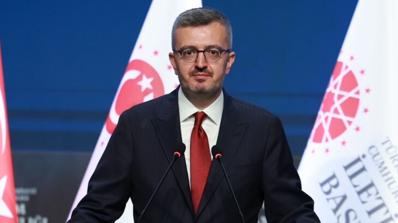 İletişim Başkanı Duran, Kamu Sektöründeki Yapay Zeka Modelini Açıkladı