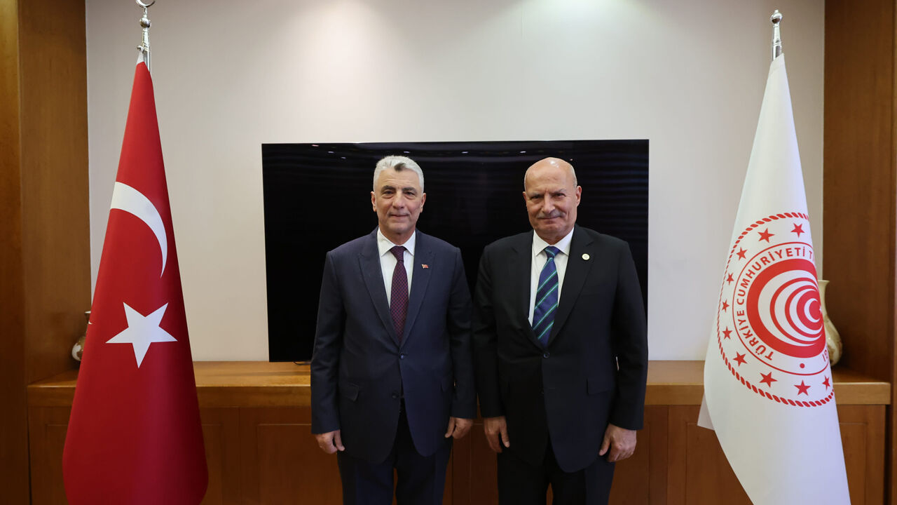 Gürsel Baran’dan Ticari Kredi Kartlarına Taksit ve Ankara’ya Serbest Bölge Talebi