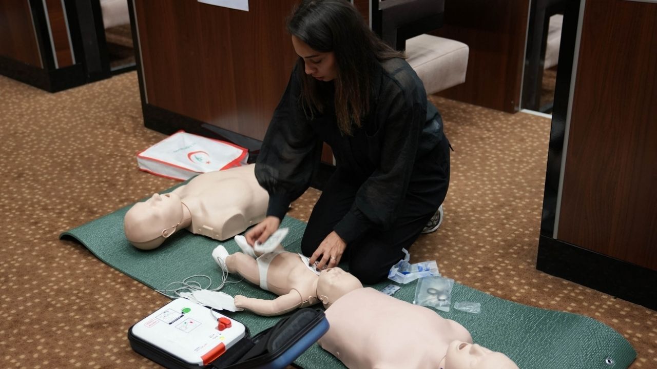 Keçiören Belediyesi’nden Personeline Sertifikalı İlk Yardım Eğitimi