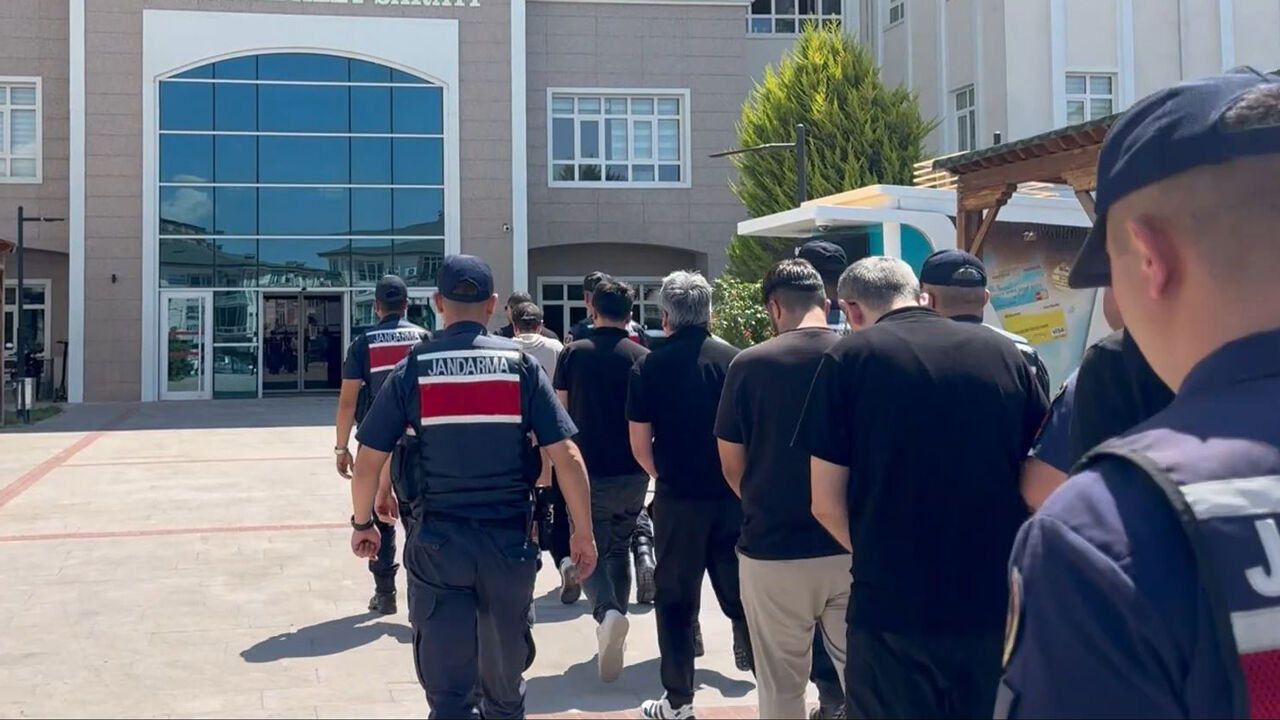 12 Milyarlık Yasa Dışı Bahis ve Dolandırıcılık Operasyonunda 100 Tutuklama
