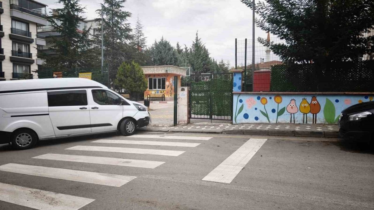 Etimesgut’ta Boşanma Aşamasındaki Eşini Bıçaklayan Şüpheli Yakalandı