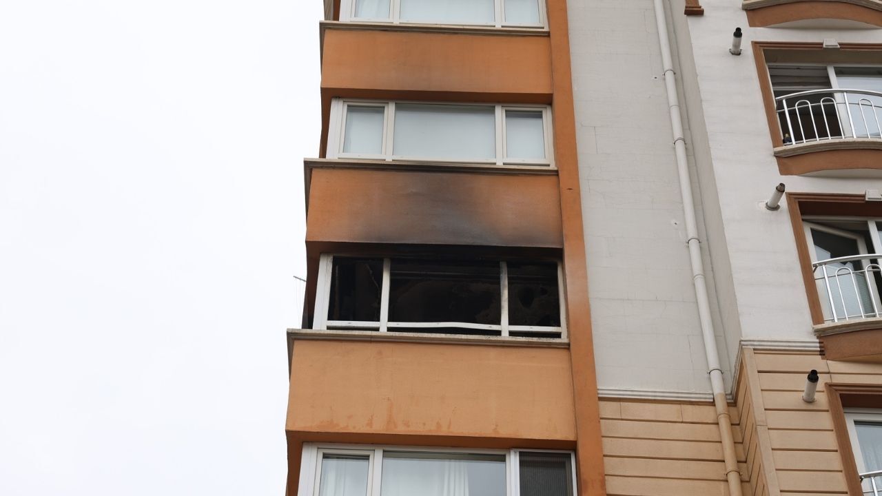 Mamak Belediyesinden Yangından Etkilenen Aileye Belediye Desteği