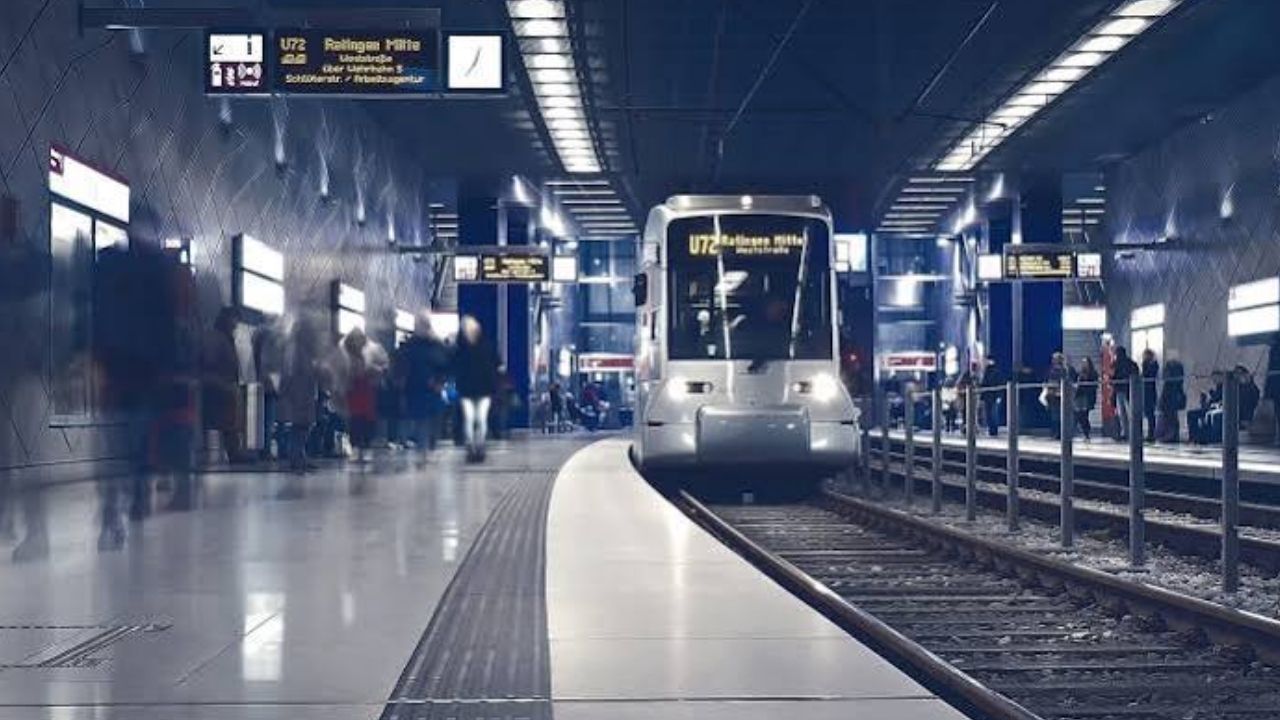 Metronun Virajlarda Çıkardığı Tiz Sesin Nedeni Nedir?