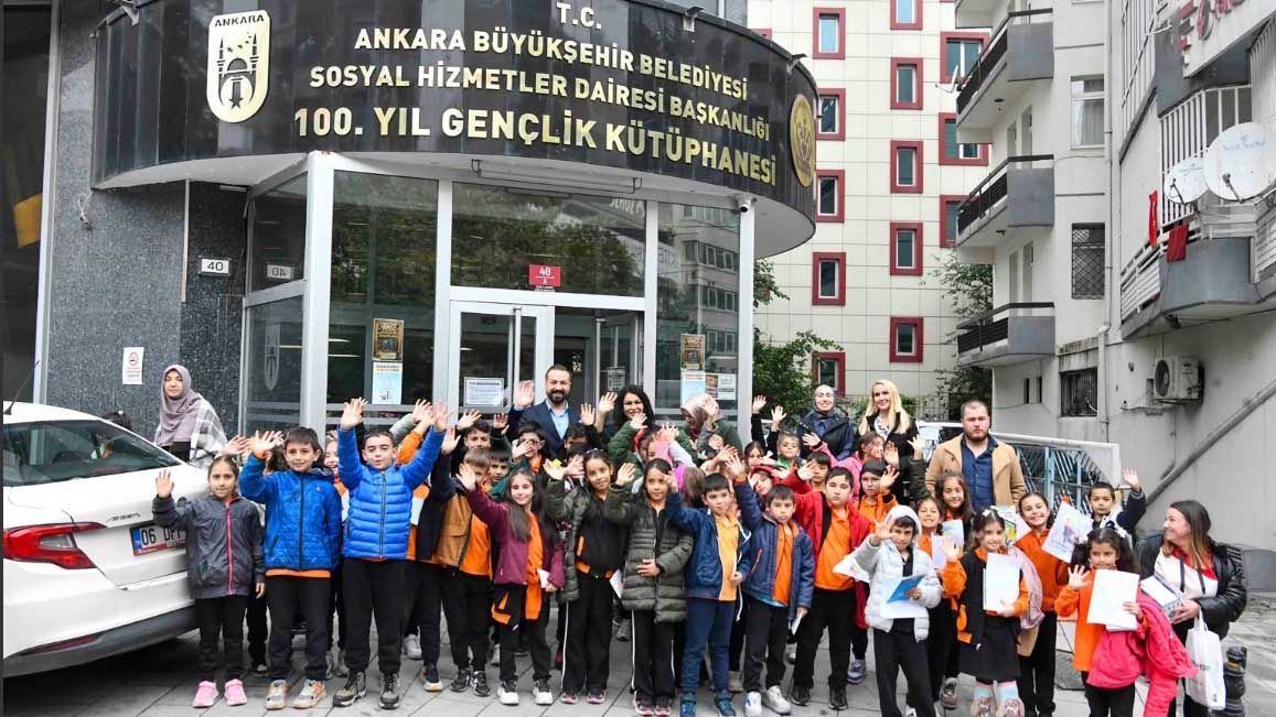 Ankara'da İlkokul Öğrencileri Kütüphaneyle Buluşuyor: “Genç Zihinler” Projesi Sürüyor