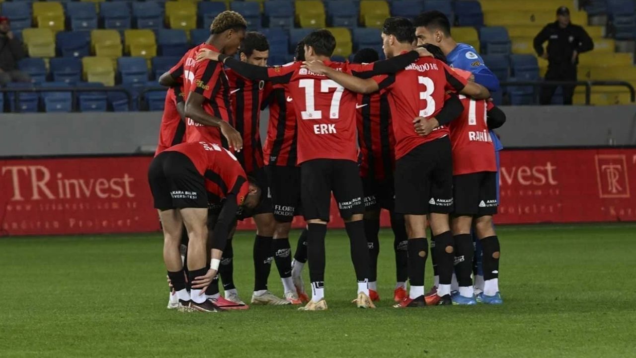 Gençlerbirliği, Amed Sportif Faaliyetler Maçı için Sahaya İndi