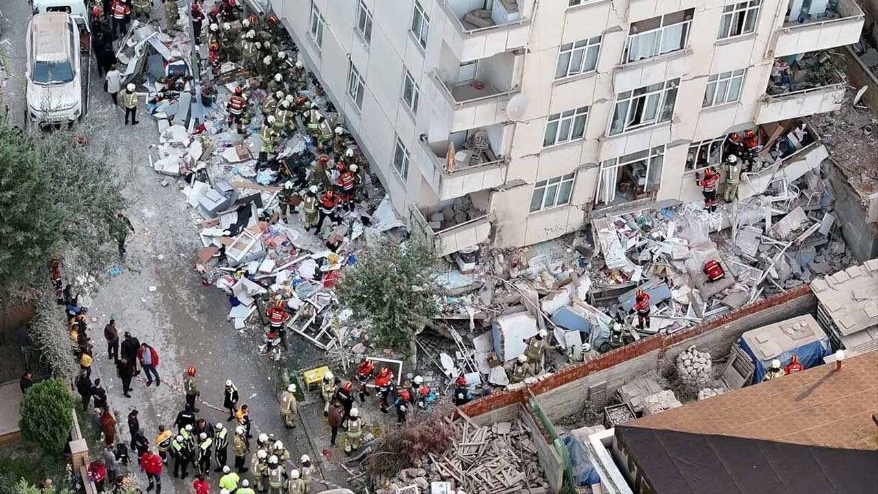 Maltepe'de Çöken Bina Iki